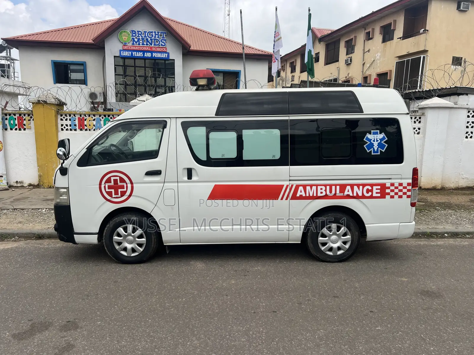 Toyota HiAce 2018 White