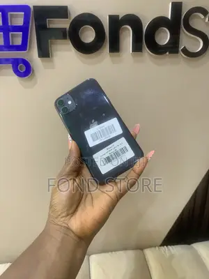 Apple iPhone 11 64 GB Black