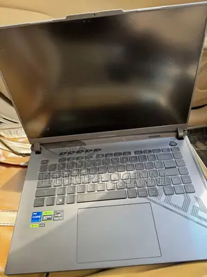 Laptop Asus ROG Strix G16 G614 8GB Intel Core i7 SSD 1T
