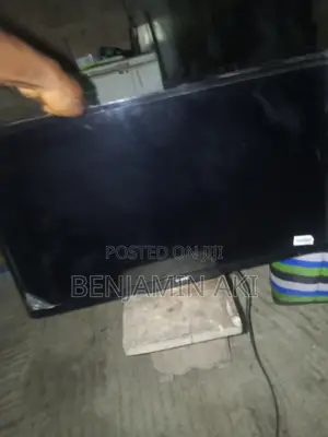Original 32 D Mark Led TV