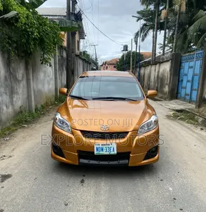 Toyota Matrix 2010 Orange