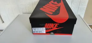 Air Jordan 1 Turbo Green.