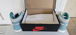 Air Jordan 1 Turbo Green.