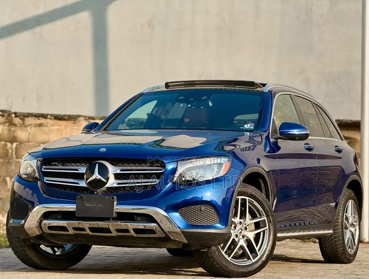 Mercedes-Benz GLC-Class 2017 Blue