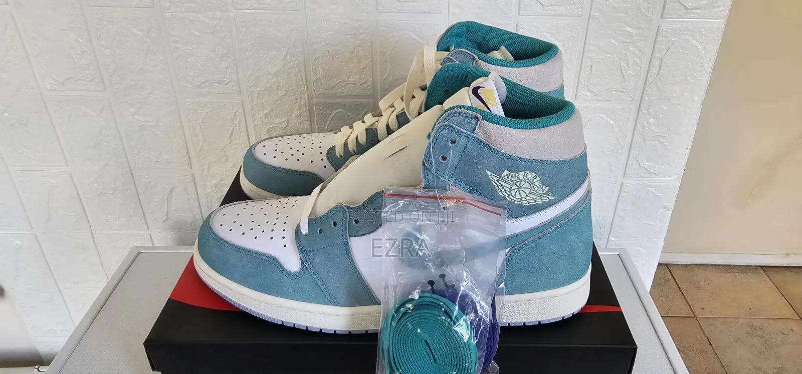 Air Jordan 1 Turbo Green.