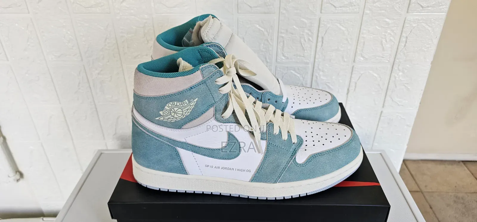 Air Jordan 1 Turbo Green.