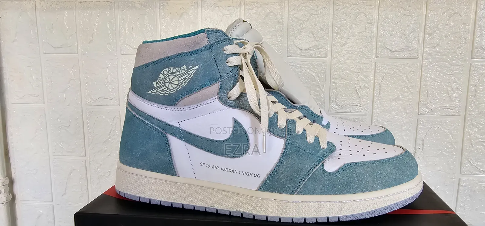 Air Jordan 1 Turbo Green.