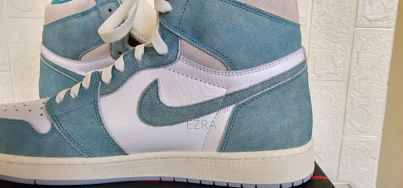 Air Jordan 1 Turbo Green.