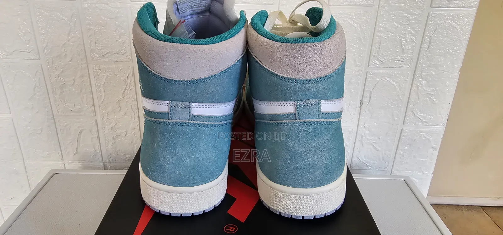 Air Jordan 1 Turbo Green.