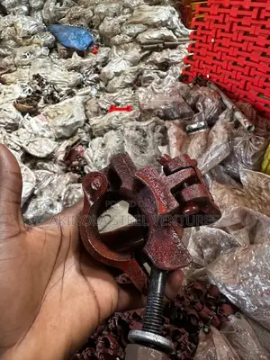 Scaffolding Clips Available in Large Quantities