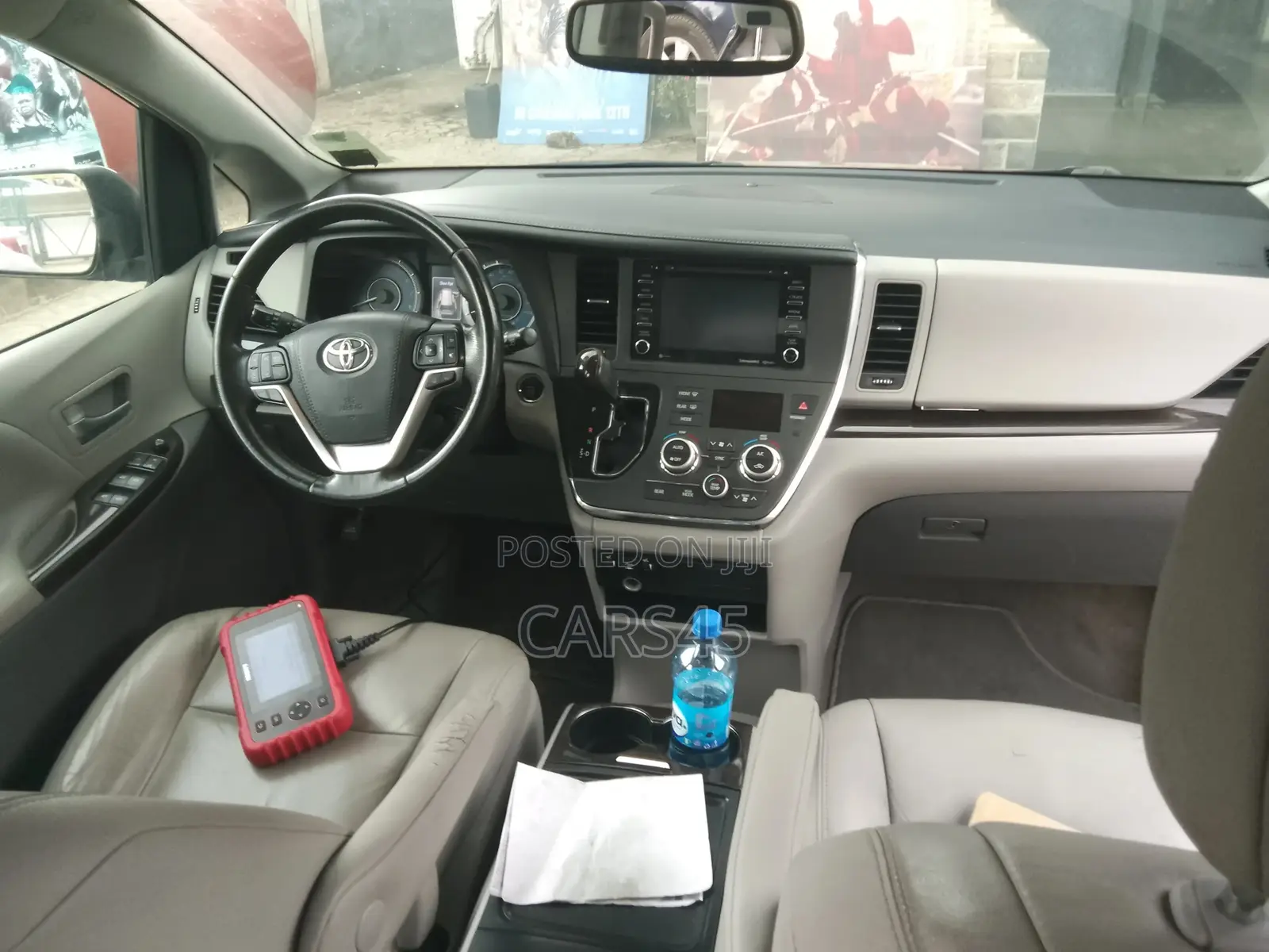 Toyota Sienna 2018 Gray