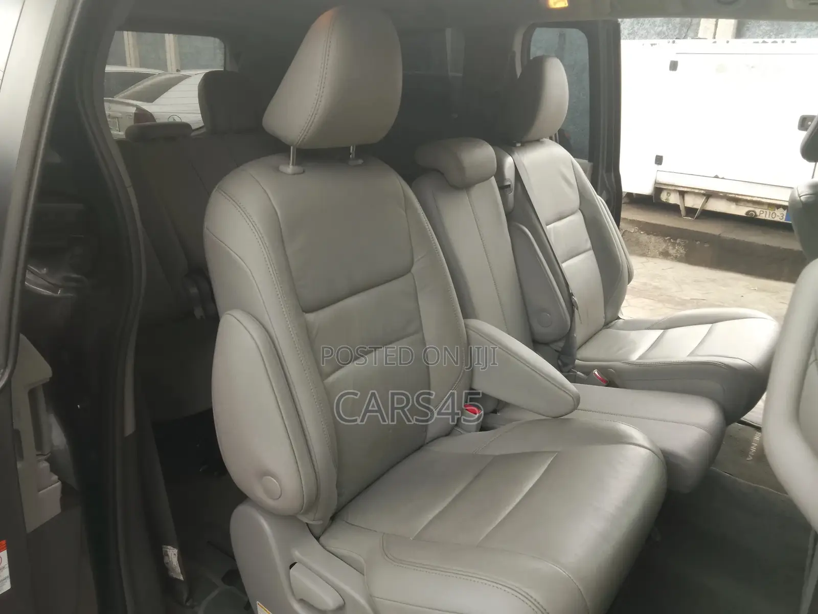 Toyota Sienna 2018 Gray