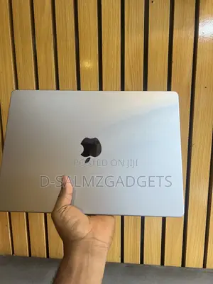 Laptop Apple MacBook Pro 2023 M2 Max 64GB Apple M2 SSD 1T