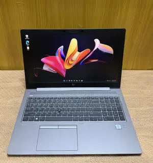 Laptop HP ZBook 15u G5 16GB Intel Core i7 SSD 256GB