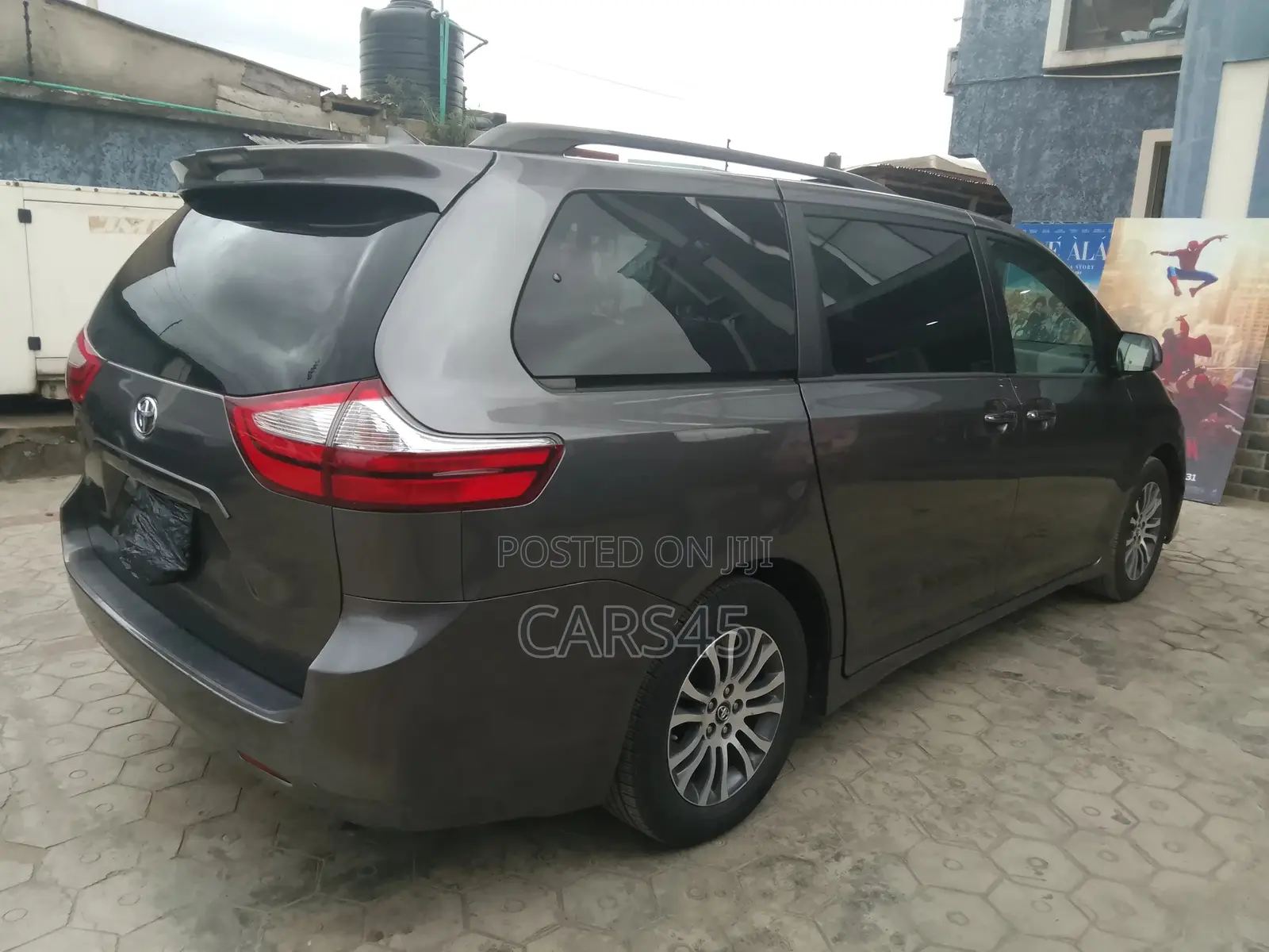 Toyota Sienna 2018 Gray
