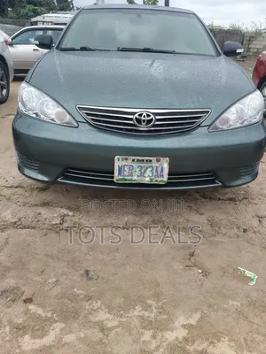 Toyota Camry LE 4dr Sedan (2.4L 4cyl 5A) 2006 Green