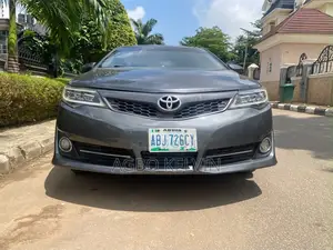 Toyota Camry 2014 Gray