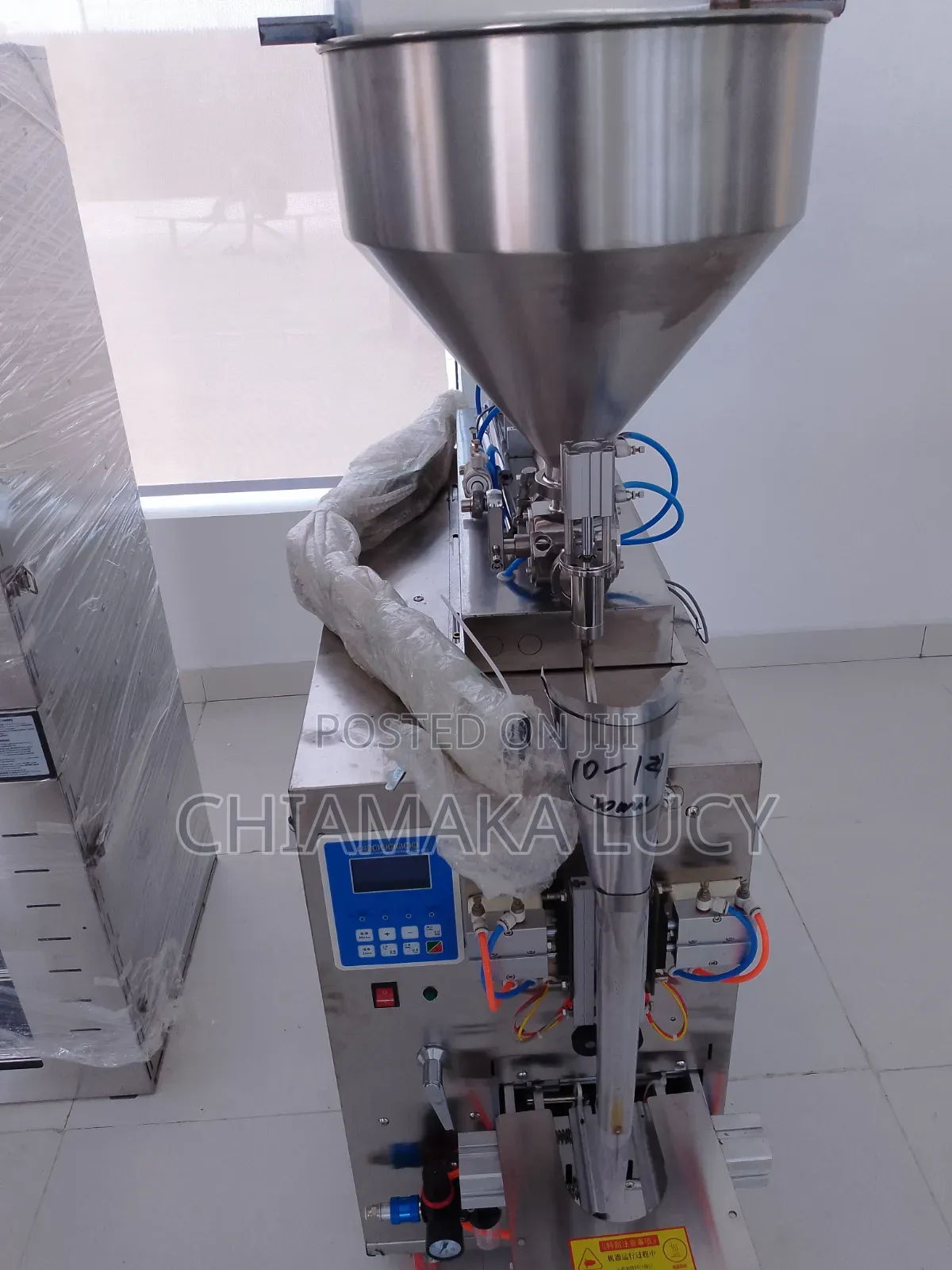Liquid Paste Sachet Packaging Machine (S100)