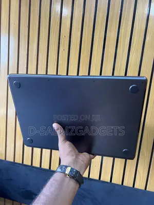 Laptop Apple MacBook Pro 2026 M5 Pro 48GB Apple M5 Pro SSD 1T