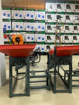 Reto Corn Thresher Machine With 6.5hp Gasoline Engine