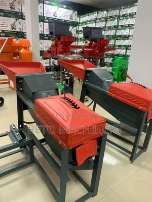 Reto Corn Thresher Machine With 6.5hp Gasoline Engine