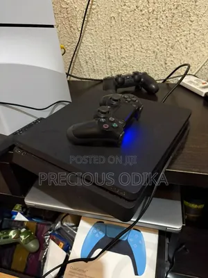 PS4 Slim 512 Gb With Games