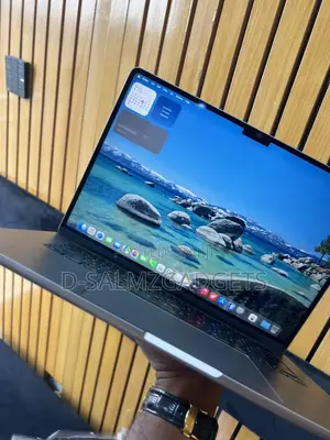 Laptop Apple MacBook Air 2024 M3 16GB Apple M3 SSD 512GB