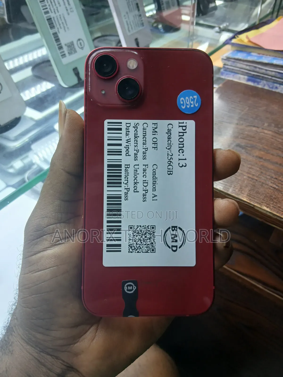 Apple iPhone 13 256 GB Red