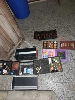 3 Step Professional Makeup Box