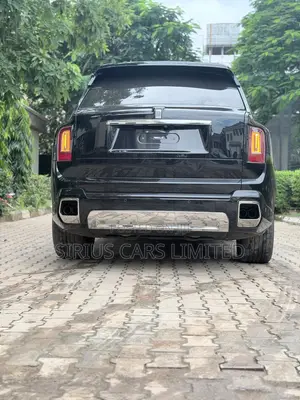 Rolls-Royce Cullinan Base 2020 Black