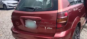 Pontiac Vibe 2005 Red