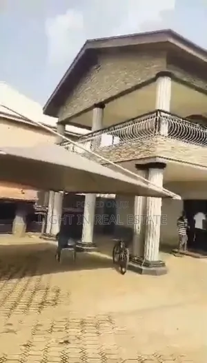 5bdrm Duplex in Oko-Oba for sale