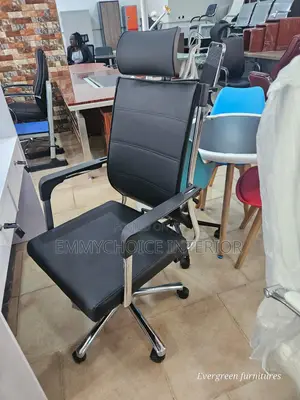 Executive Office Chair With Headrest