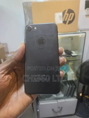 Apple iPhone 7 32 GB Black