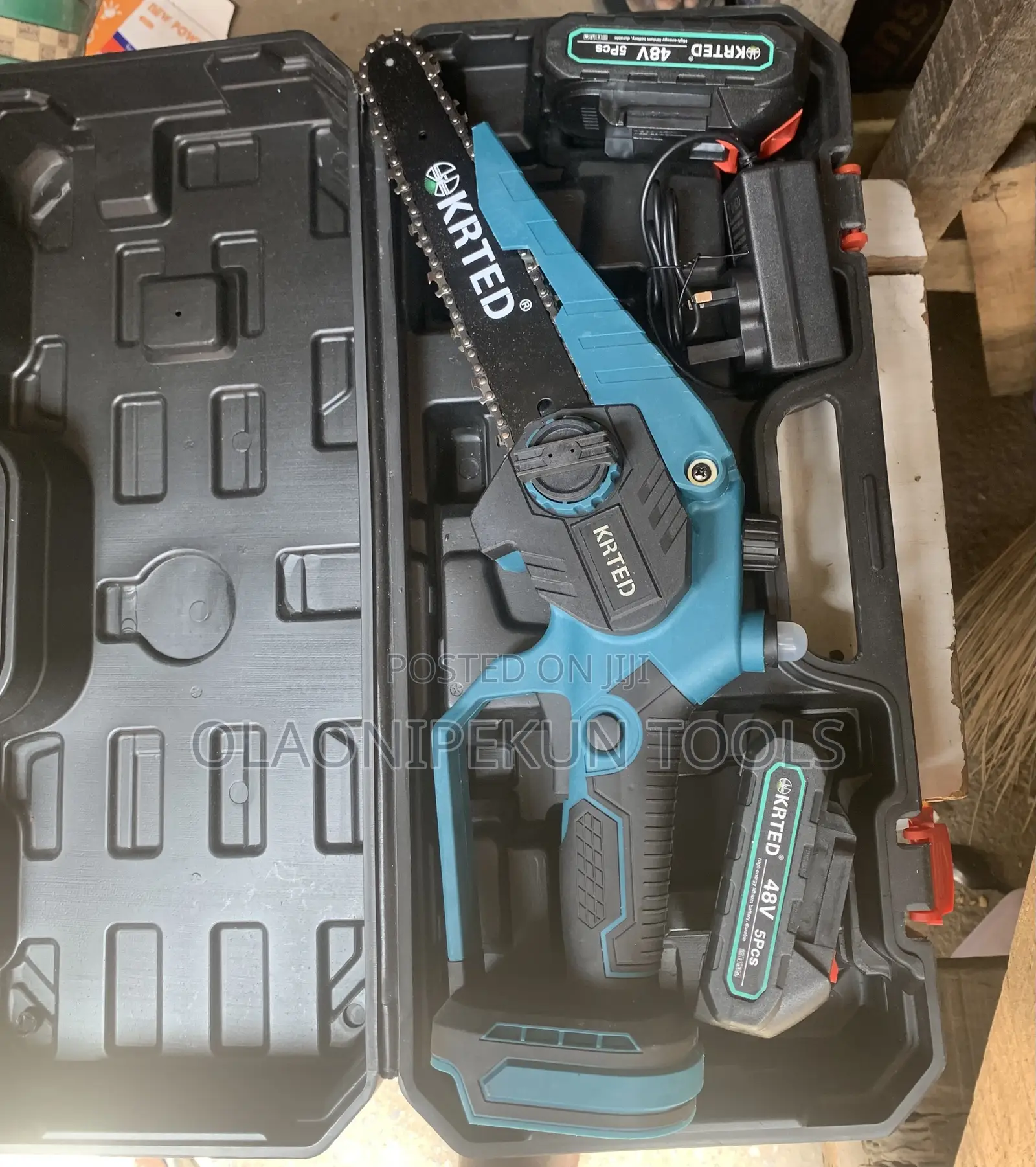 Cordless Mini Electric Chainsaw