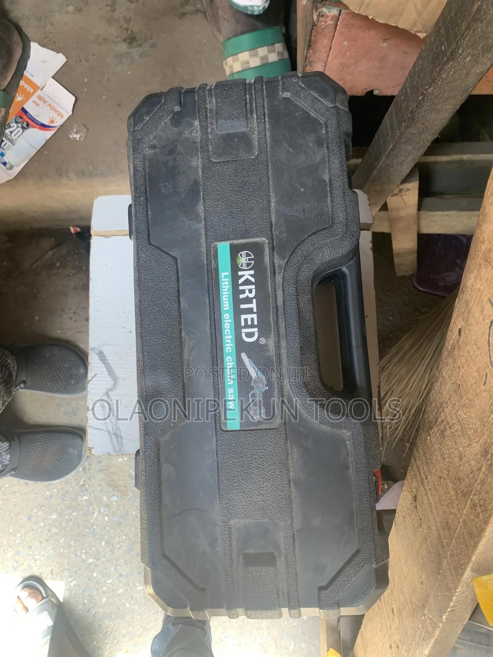 Cordless Mini Electric Chainsaw