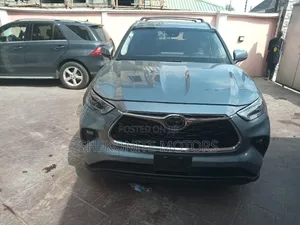Toyota Highlander 2020 Teal