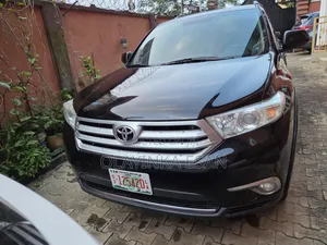 Toyota Highlander 2012 Black