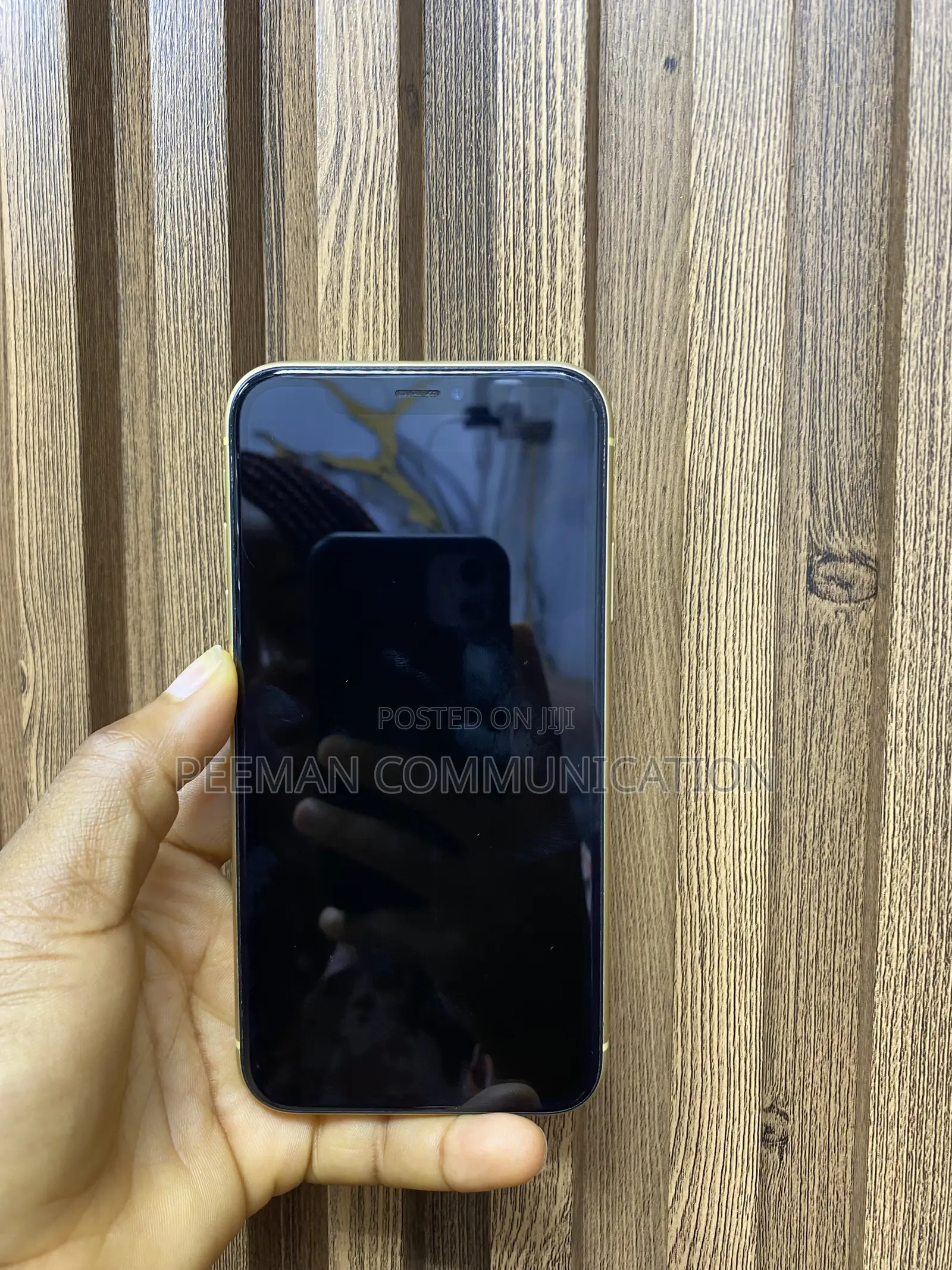 Apple iPhone XR 64 GB Yellow