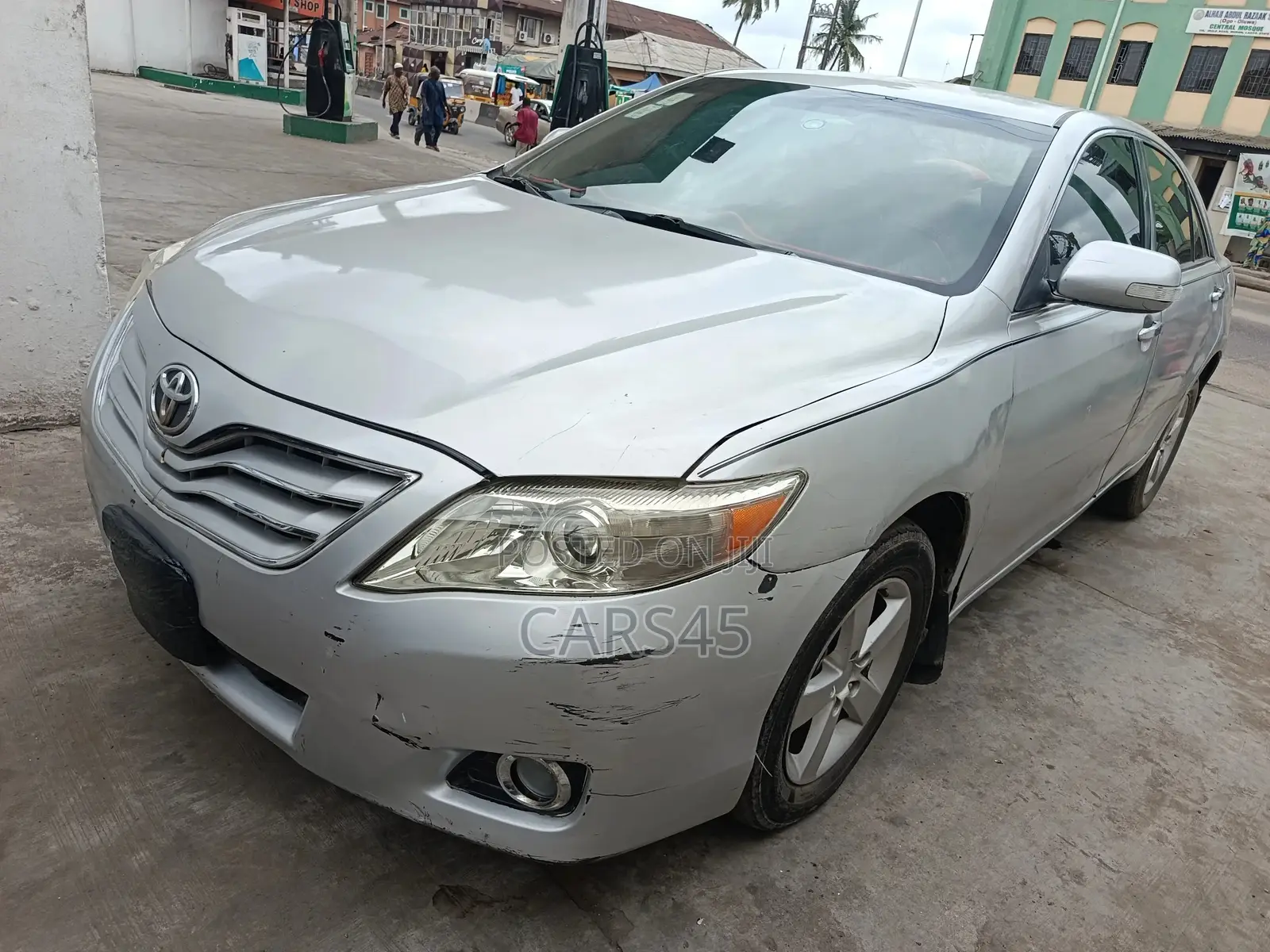 Toyota Camry 2009 Gray