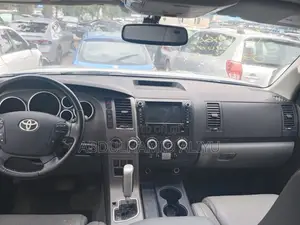 Toyota Sequoia 2010 Gray