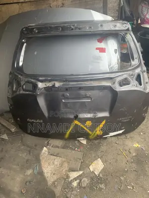 Toyota RAV4 2015 Empty Boot Neat One
