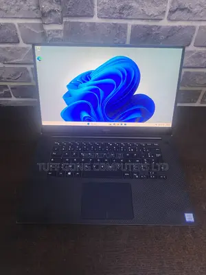Laptop Dell XPS 15 9570 16GB Intel Core i9 SSD 512GB