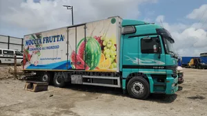 Mercedes Benz Actros 1840 Container Body Truck 29 Feet Long