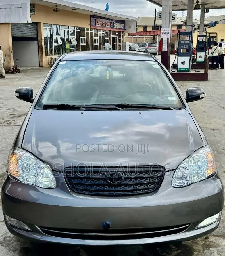 Toyota Corolla LE 2006 Gray