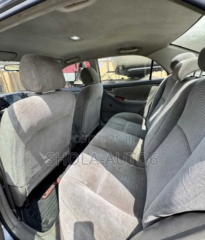 Toyota Corolla LE 2006 Gray
