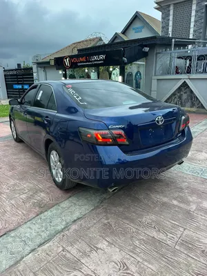 Toyota Camry XLE V6 4dr Sedan (3.5L 6cyl 6AM) 2007 Blue