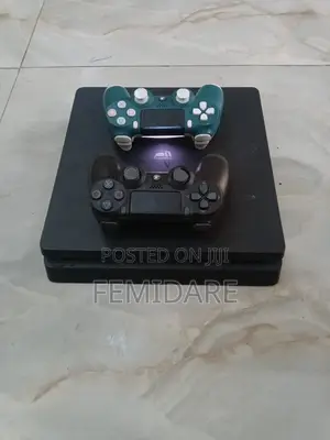 PS4 Slim With Games Preinstalled (No Soccer).