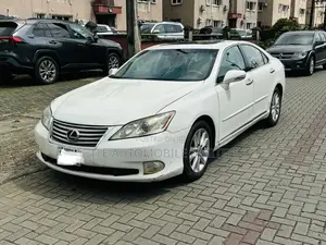 Lexus ES 350 2010 White