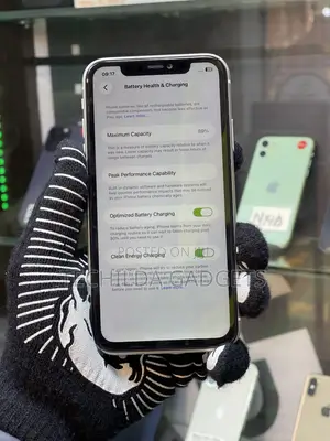 Apple iPhone 11 128 GB White